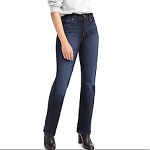 Levi’s Classic Bootcut, 28x32
